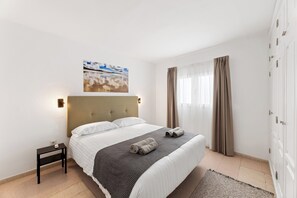 2 多间卧室、熨斗/熨衣板、WiFi、床单