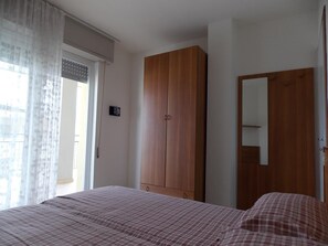 2 Schlafzimmer
