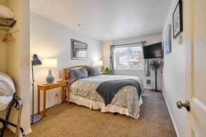 1 Schlafzimmer, Bügeleisen/Bügelbrett, WLAN, Bettwäsche