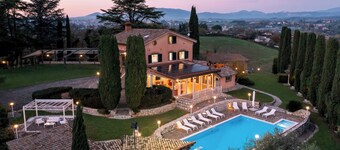 Tenuta Cavi 6+4, Emma Villas