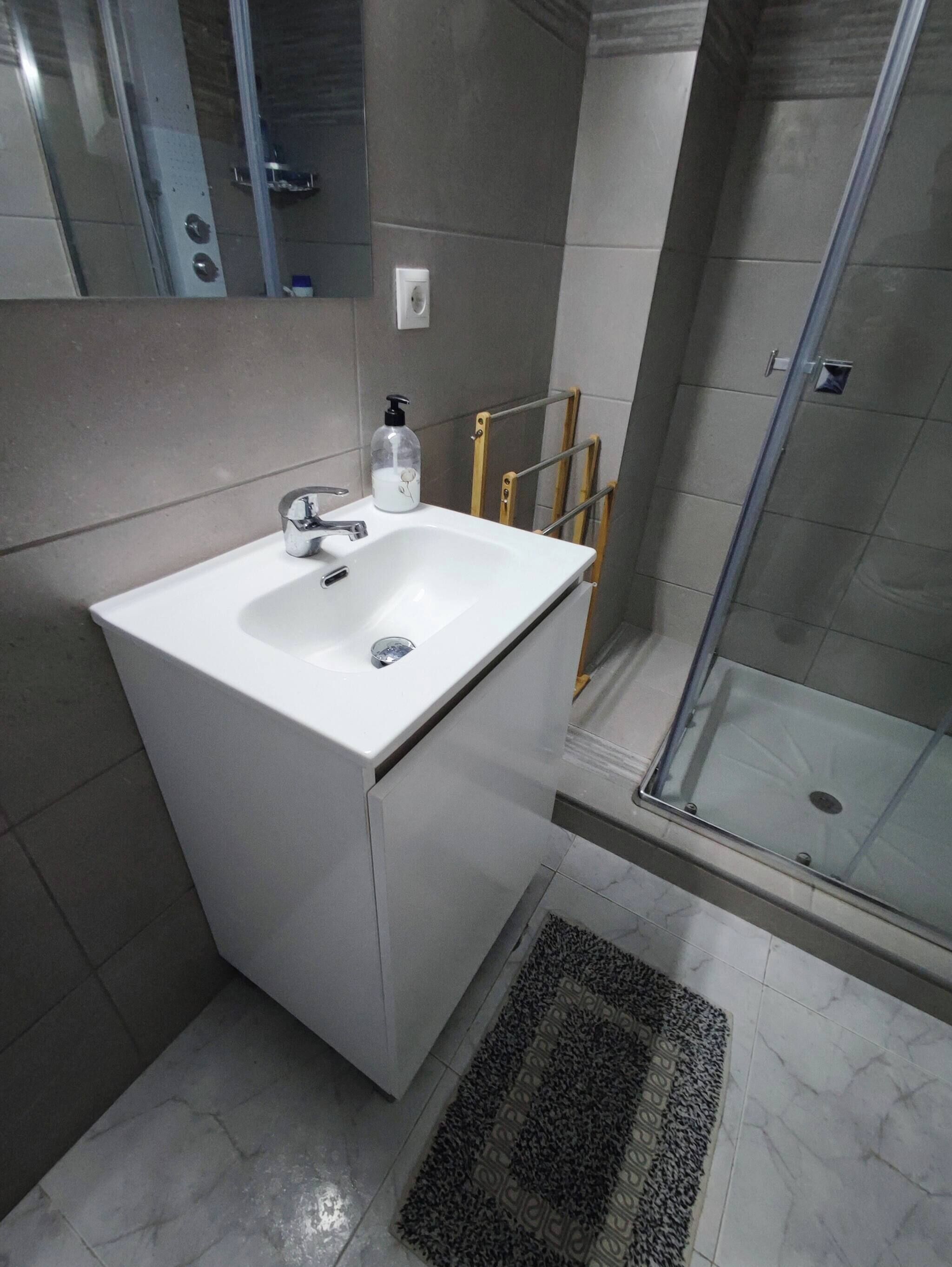 Apartament, 3 dormitoris | Bany