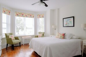 4 dormitorios, tabla de planchar con plancha, wifi gratis y ropa de cama