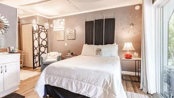 1 chambre, fer et planche Ă repasser, Wi-Fi gratuit, draps fournis