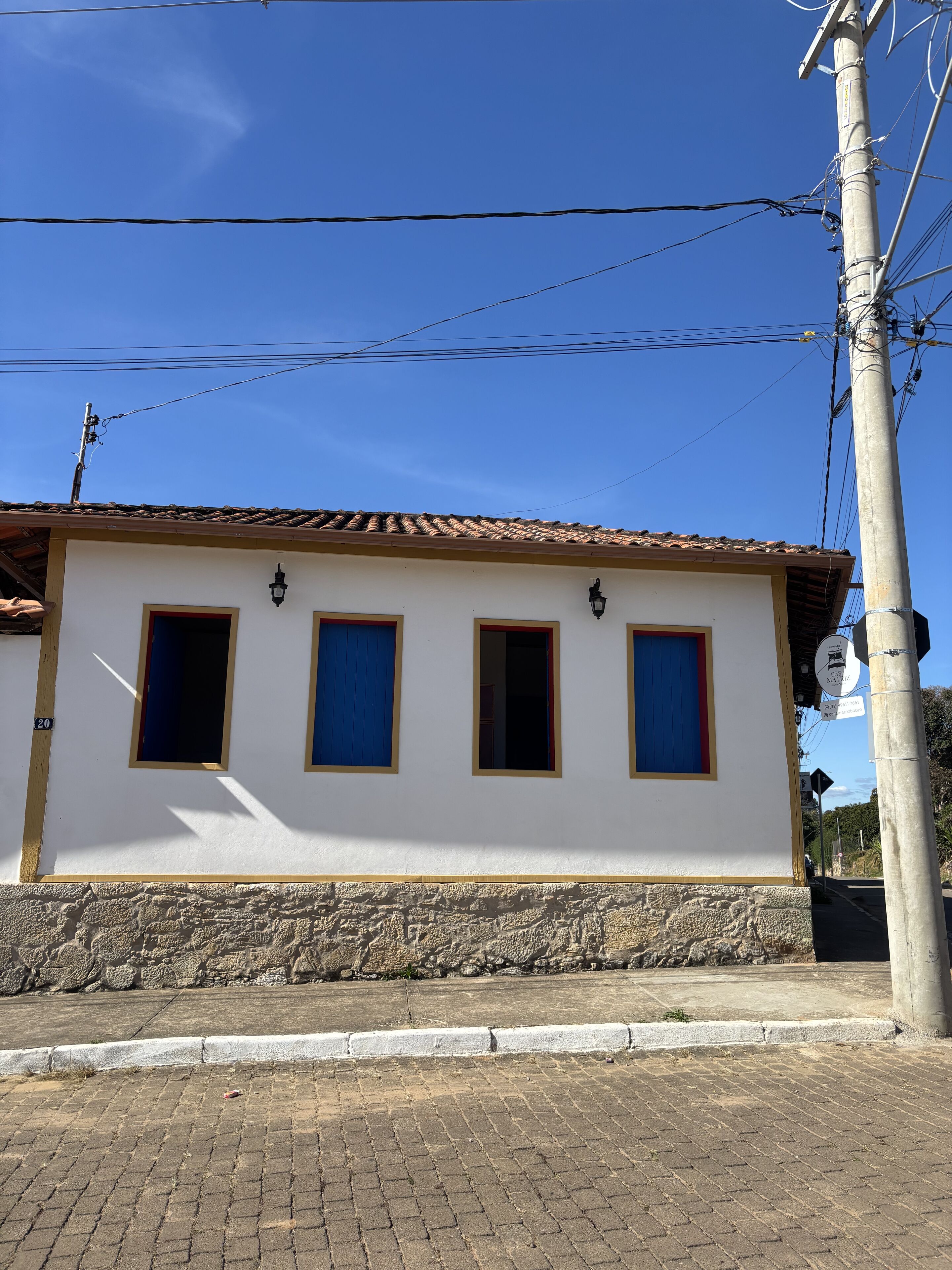 Fachada da propriedade