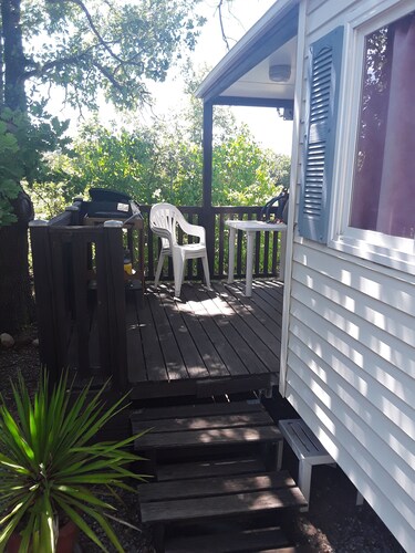 Mobile home in the verdon in a residential and family campsite