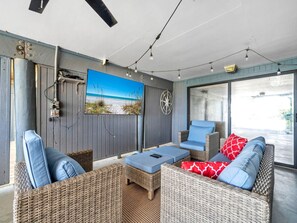 Townhome, Multiple Beds (Charline at Shoreline Villas) | Living area
