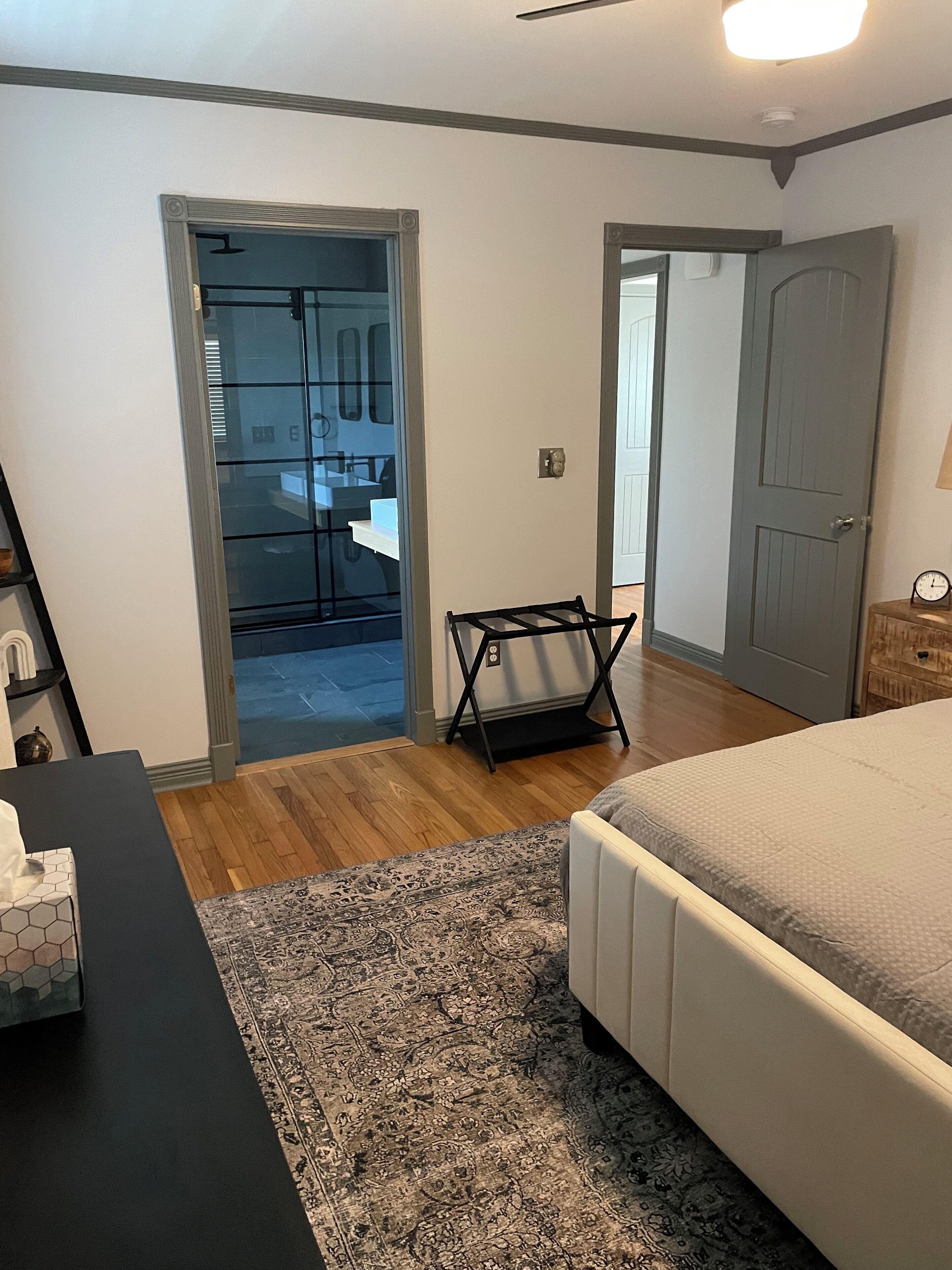 2 chambres, fer et planche à repasser, Wi-Fi gratuit, draps fournis