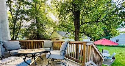 Princeton Haven w/ Private Deck, Lush Backyard & Walk to Downtown Princeton!