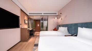 Kamer, 2 tweepersoonsbedden | Een strijkplank/strijkijzer, gratis wifi