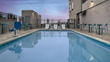 Seasonal outdoor pool