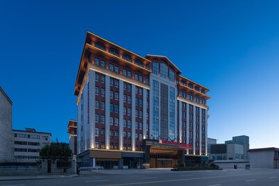 Hilton Garden Inn Shannan Gesang Road