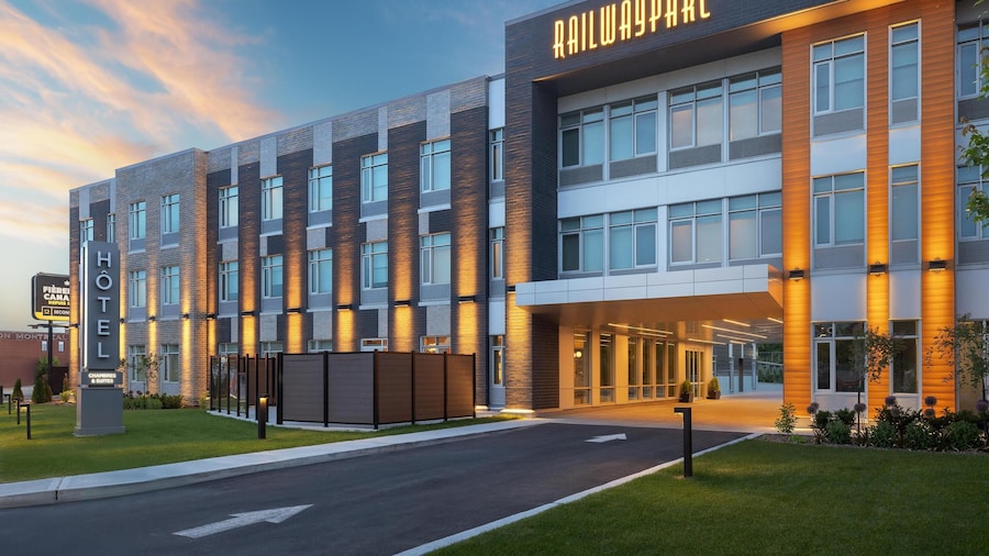 ホテル レイルウェイパーク モントリオール, タペストリー コレクション バイ ヒルトン