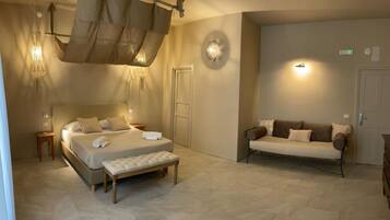 Superior-Doppel- oder -Zweibettzimmer | Zimmersafe, kostenloses WLAN