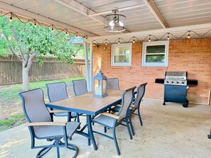 Outdoor dining