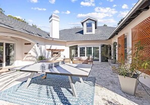 Ferienhaus, Mehrere Betten (Saltaire-2) | Speisen im Freien