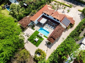 Exterior - Luxury, free transfer & Cook, Cinema, Beach Club, (Tamarindo)