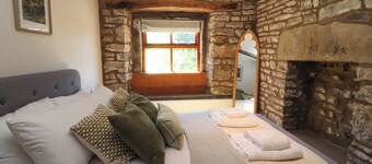 Sunnybrook Cottage