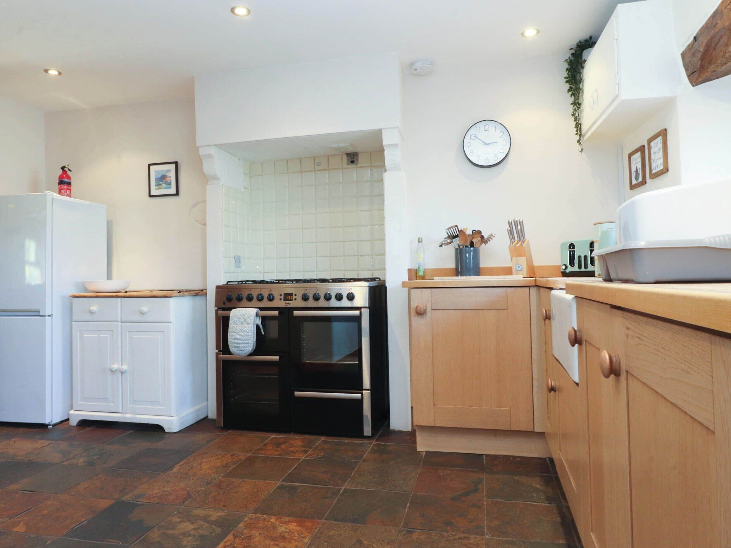 Kochgeschirr/Geschirr/Besteck