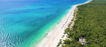 Hacienda Chekul - Luxury Beach-front Villa w/ Private Chef, Pool, AC, in Tulum