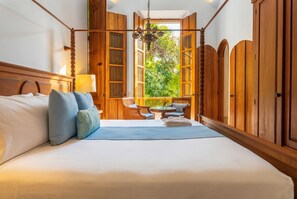 4 bedrooms, iron/ironing board, WiFi, bed sheets - Hacienda Chekul - Luxury Private Beach-front Villa with Exceptional Views & Pool (Tulum)