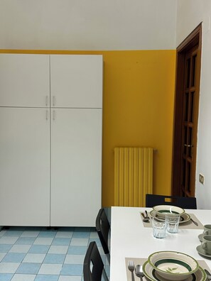 Dining - Elegant holiday home situated in Salerno, city centre, a few km from Amalficoast (Salerno)