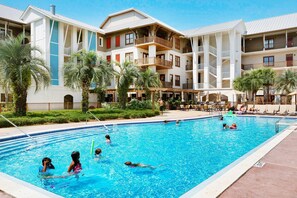 Appart'hôtel, plusieurs lits (Redfish Village M2321- Changes in Lat) | Piscine | Piscine extérieure