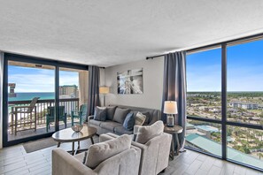 Living area - Sundestin 1818 (Destin)