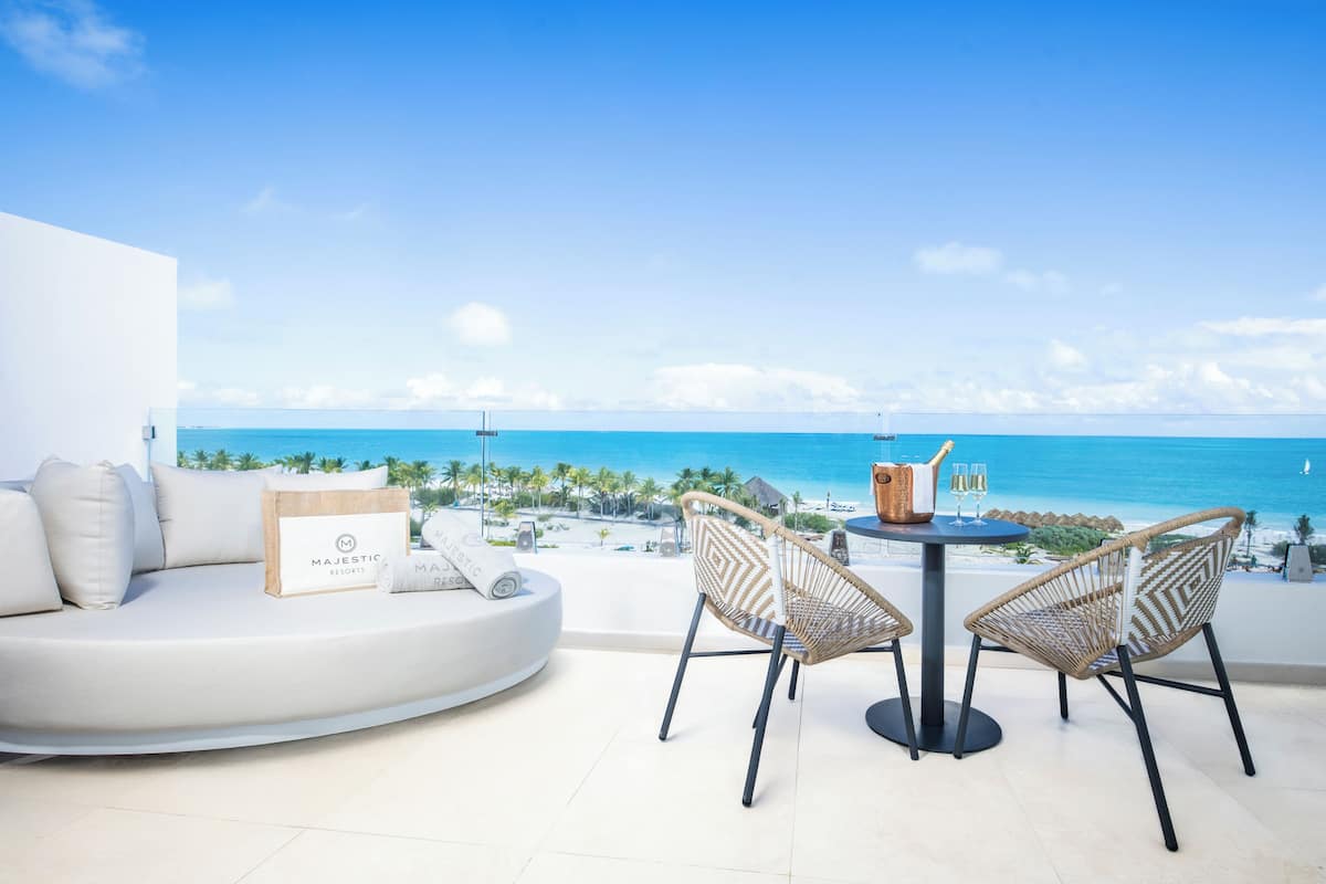 Mirage Club Plunge Pool Suite Oceanfront | วิวจากห้องพัก