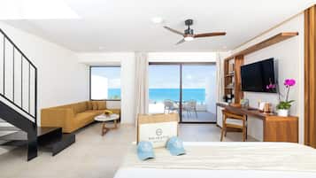 1 bedroom, pillow-top beds, desk, laptop workspace
