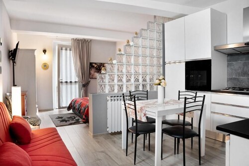 Antico Borgo Monregale - Red Passion - Warmth and charm in the heart of Mondovi