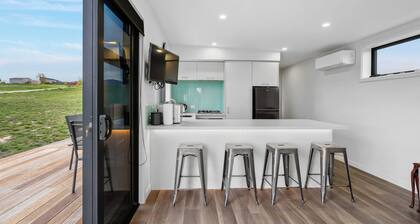 Alex Vineyard - Alexandra Holiday Home