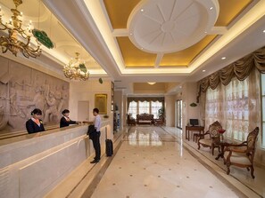 Lobby - Vienna Hotel (Shenzhen)