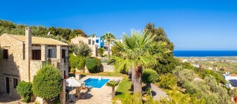 Teacher Cottage - Three Bedroom Villa, Sleeps 8