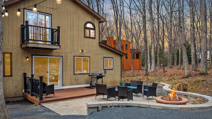 Access to Private Lake, Pools, & Sports Complex Fire Pit Foxden by Avantstay