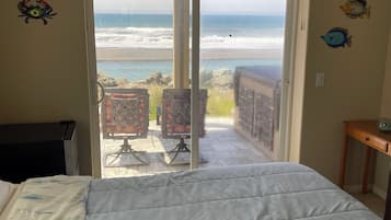 Standard Double Room, Ocean View | Free WiFi