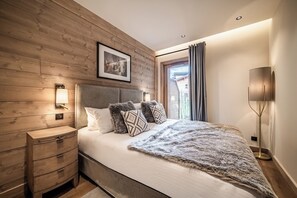 4 Schlafzimmer, Bügeleisen/Bügelbrett, WLAN, Bettwäsche