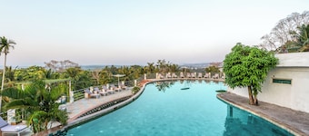 Munjoh Island House Suites and Spa