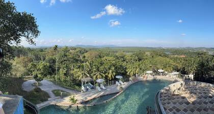 Munjoh Island House Suites and Spa