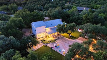 House (Multiple Bedrooms) | Front of property