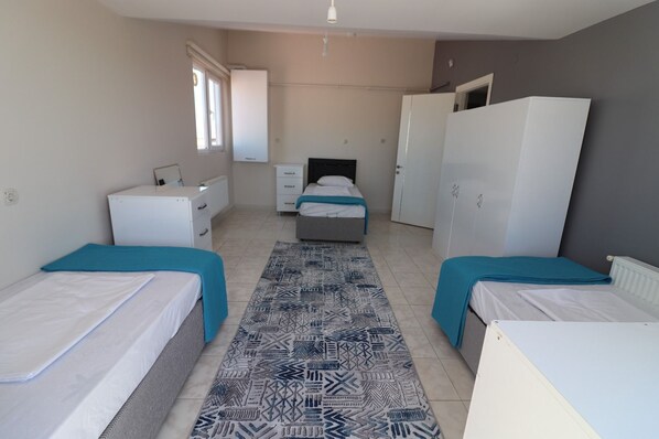 Desk, laptop workspace, free WiFi - Aden apart (Çanakkale)