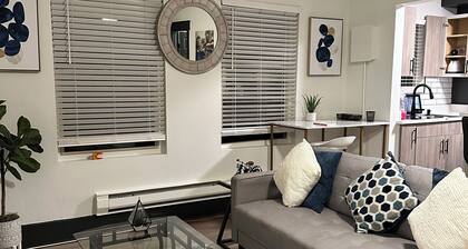 Chic Downtown Tacoma Retreat