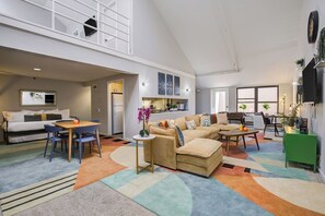 Älytelevisio, pöytäjalkapallopöytä, kirjoja, stereot