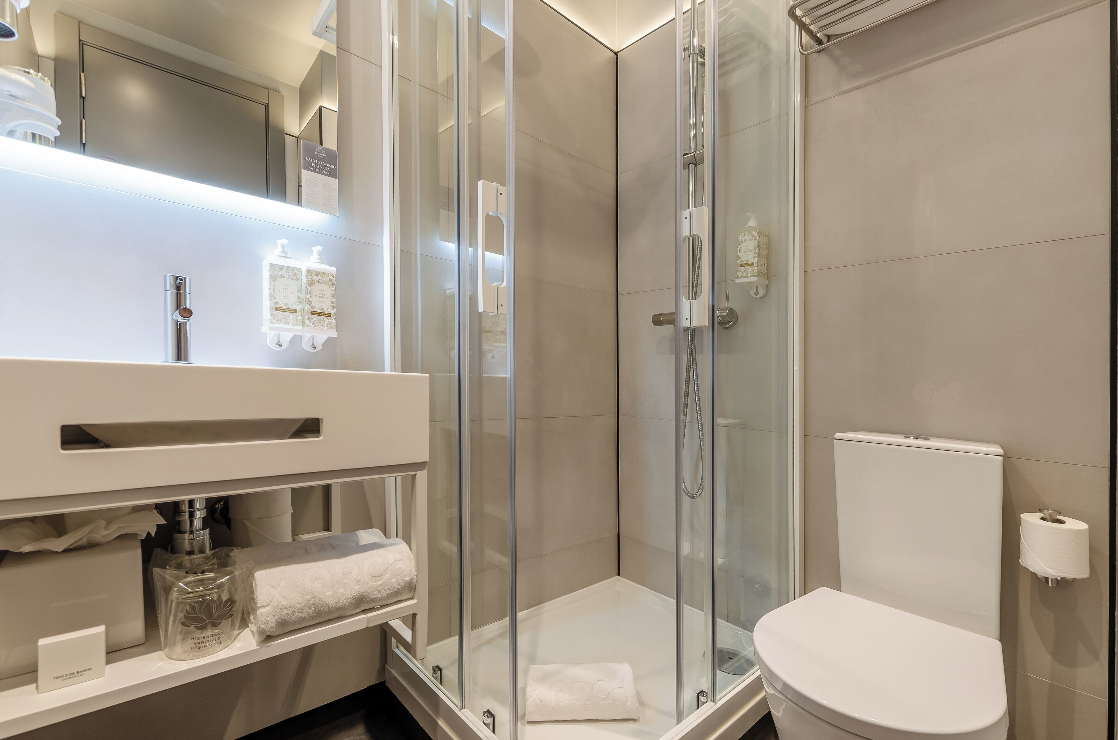 Photo - LX Arch Hotel