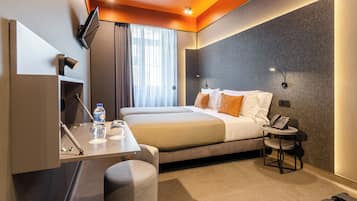 Standaard kamer, 1 twee- of 2 eenpersoonsbedden | Een kluis op de kamer, geluiddichte muren, gratis wifi