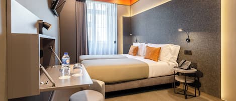 Standaard kamer, 1 twee- of 2 eenpersoonsbedden | Een kluis op de kamer, geluiddichte muren, gratis wifi