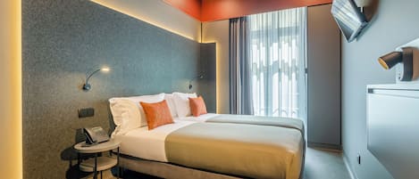 Standard Double or Twin Room | In-room safe, soundproofing, free WiFi