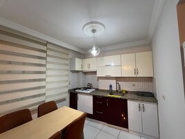 Condo, 1 Bedroom, Sea View | Private kitchen