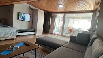 Condo, vista al mar | 1 habitación y wifi gratis