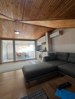 Condo, Sea View | 1 bedroom, free WiFi