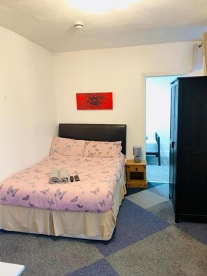 Comfort Triple Room | Free WiFi - Aindale Hotel Blackpool (Blackpool)